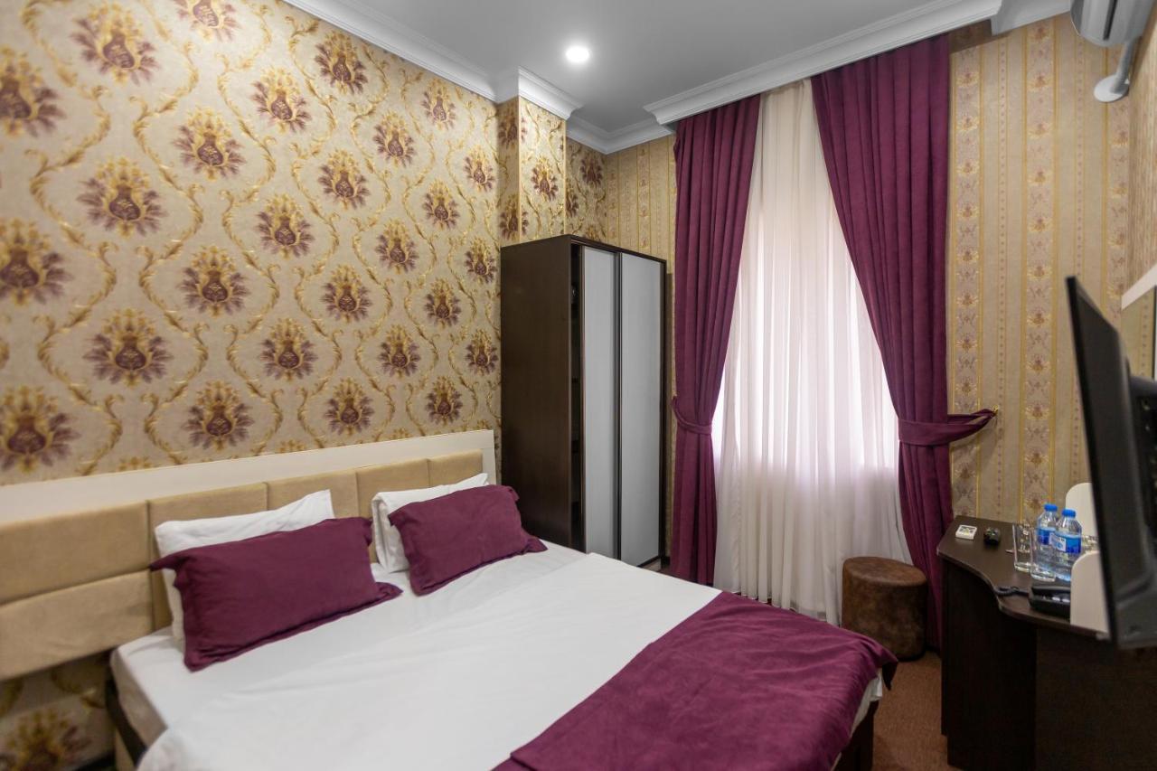 Istanbul Gold Hotel Baku Exteriör bild