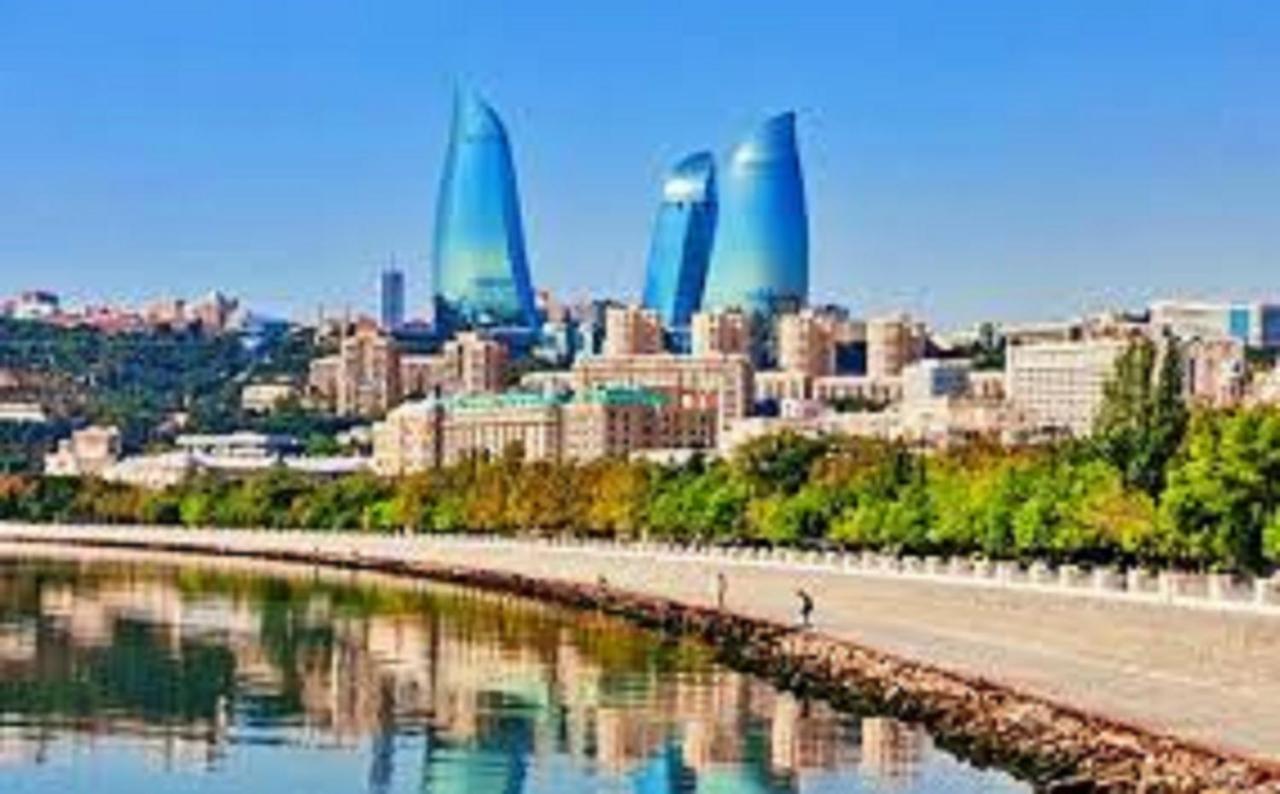 Istanbul Gold Hotel Baku Exteriör bild