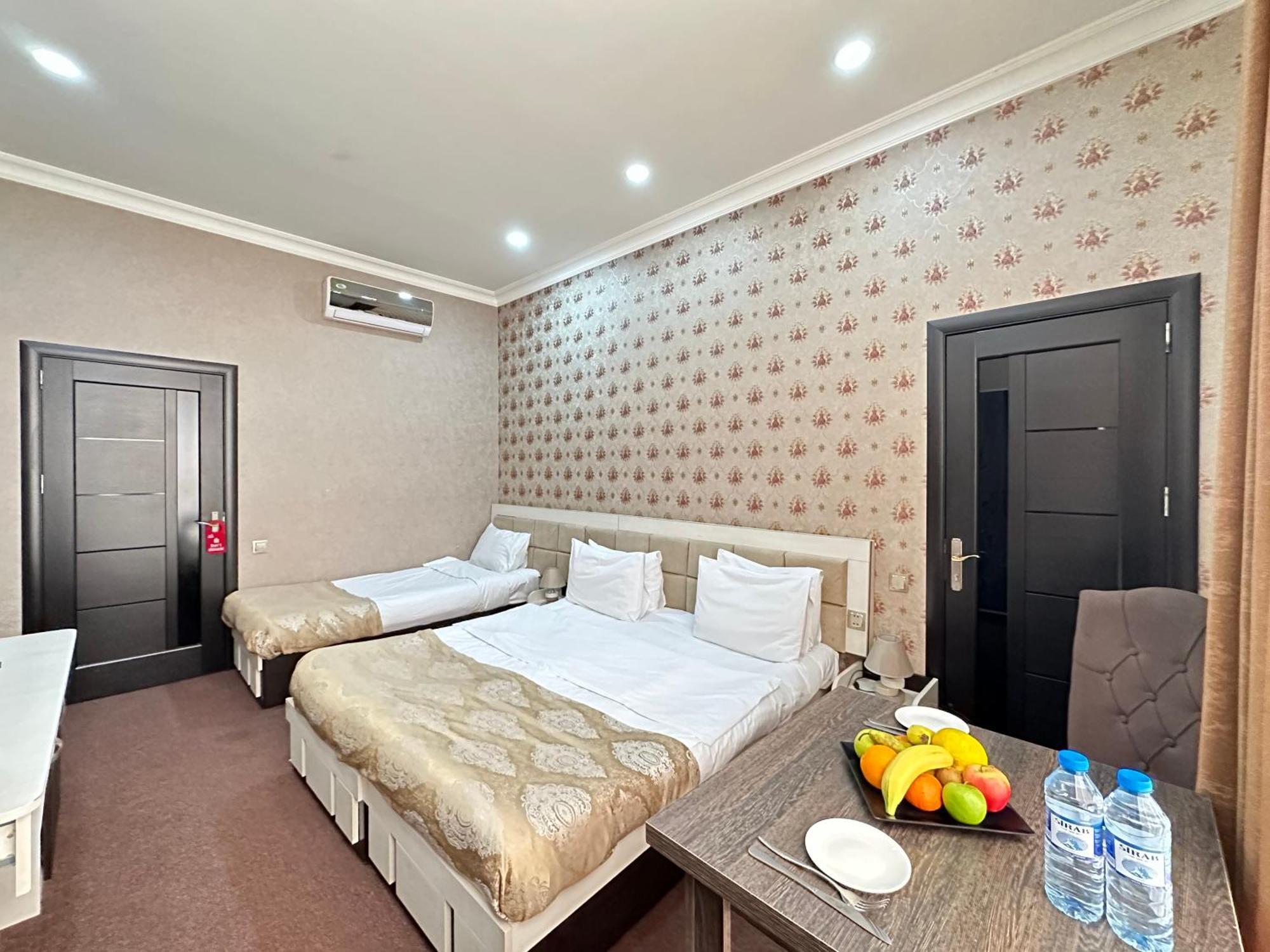 Istanbul Gold Hotel Baku Rum bild